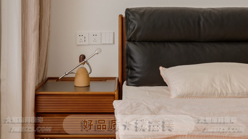 大连装修潮流趋势之现代自然/胡桃元气奶油暖白C卧室卫生间-大连k1体育装饰官网